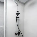 Sunny 2br Flat - Location - Charming Balcony *