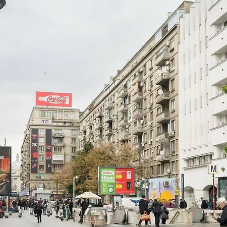 Sunny 2br Flat - Location - Charming Balcony