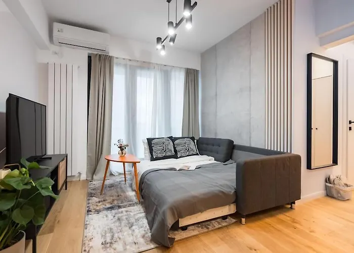 Sunny 2br Flat - Location - Charming Balcony Apartment Bucharest